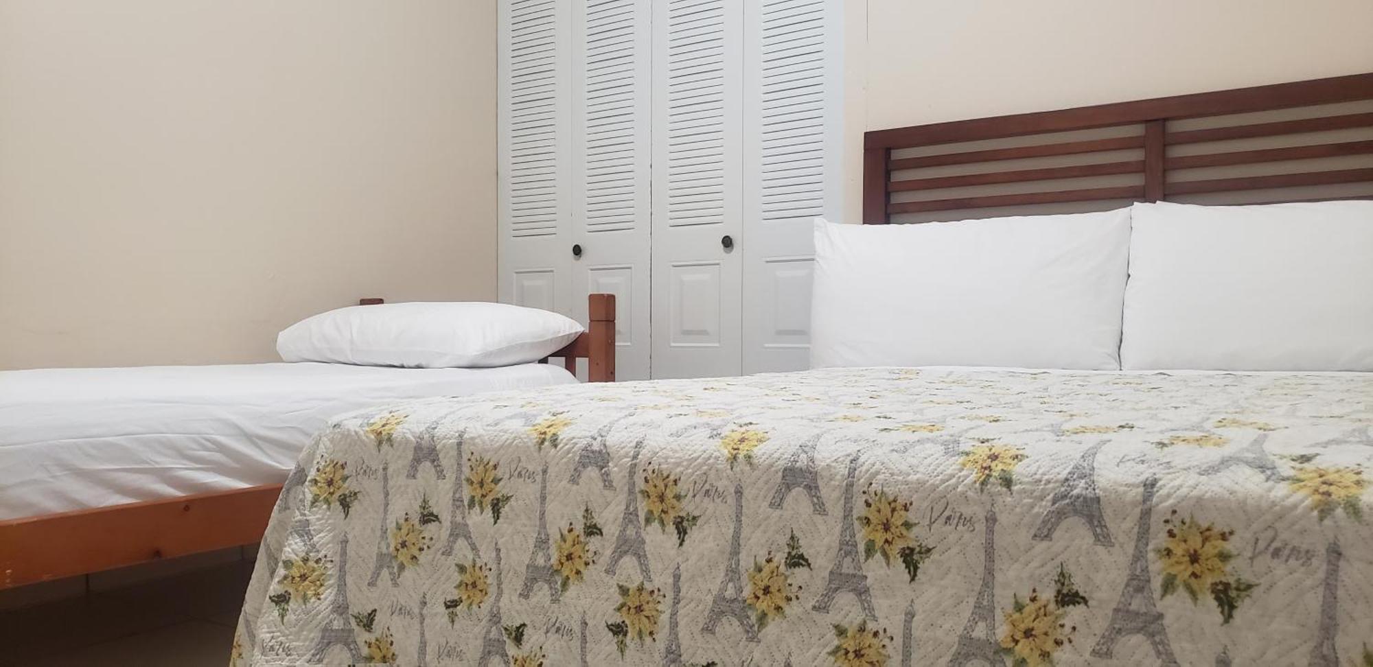 Discovery Beach Apartments Aguada Szoba fotó